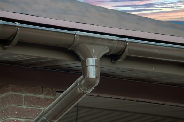 Cost of Building Gutter Installation in West Bend